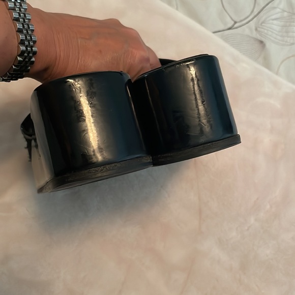 Yves saint Laurent vintage black lace pattern slides. Size 7 - Picture 7 of 13